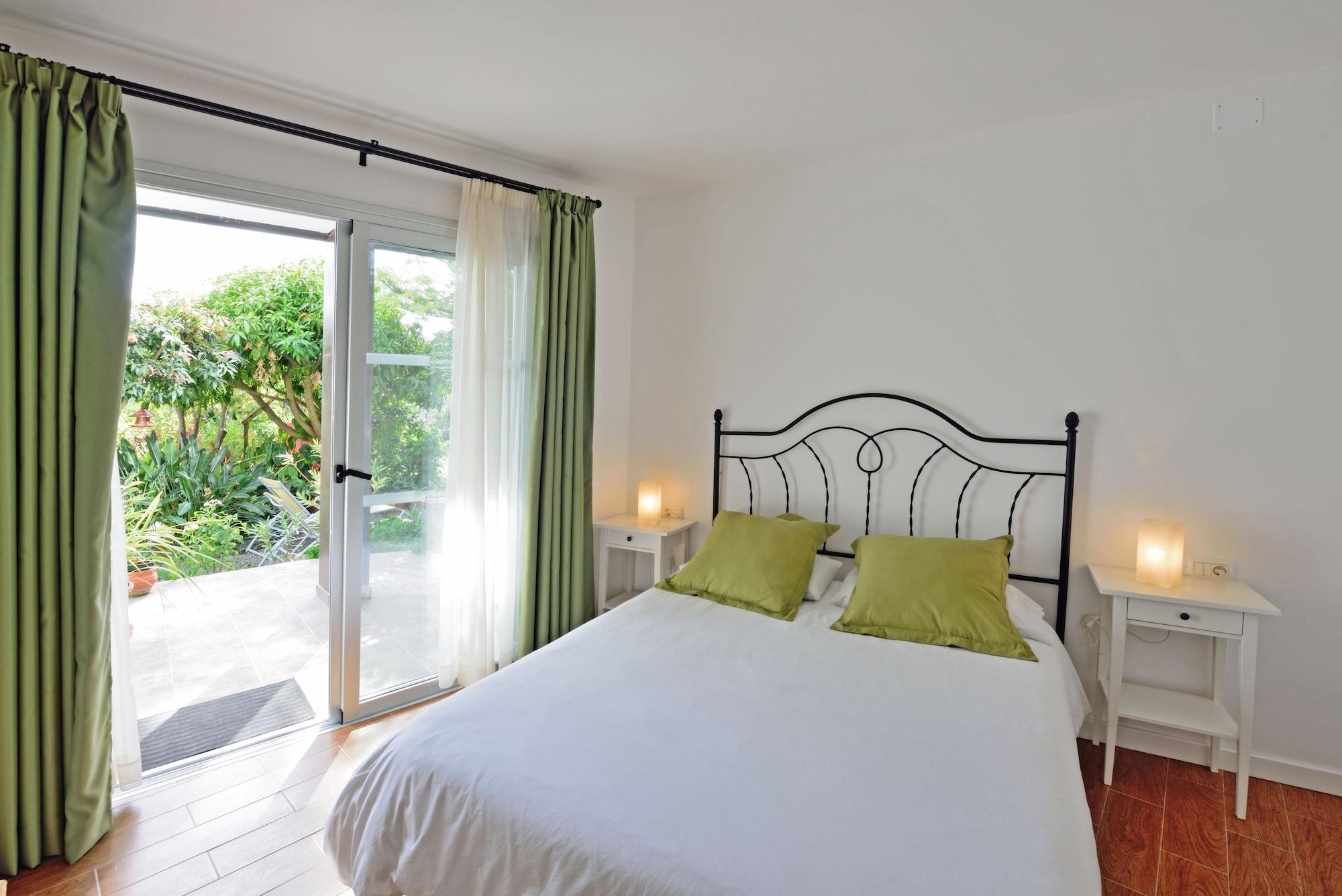 Apartamentos Adjovimar Los Llanos De Aridane Exteriör bild