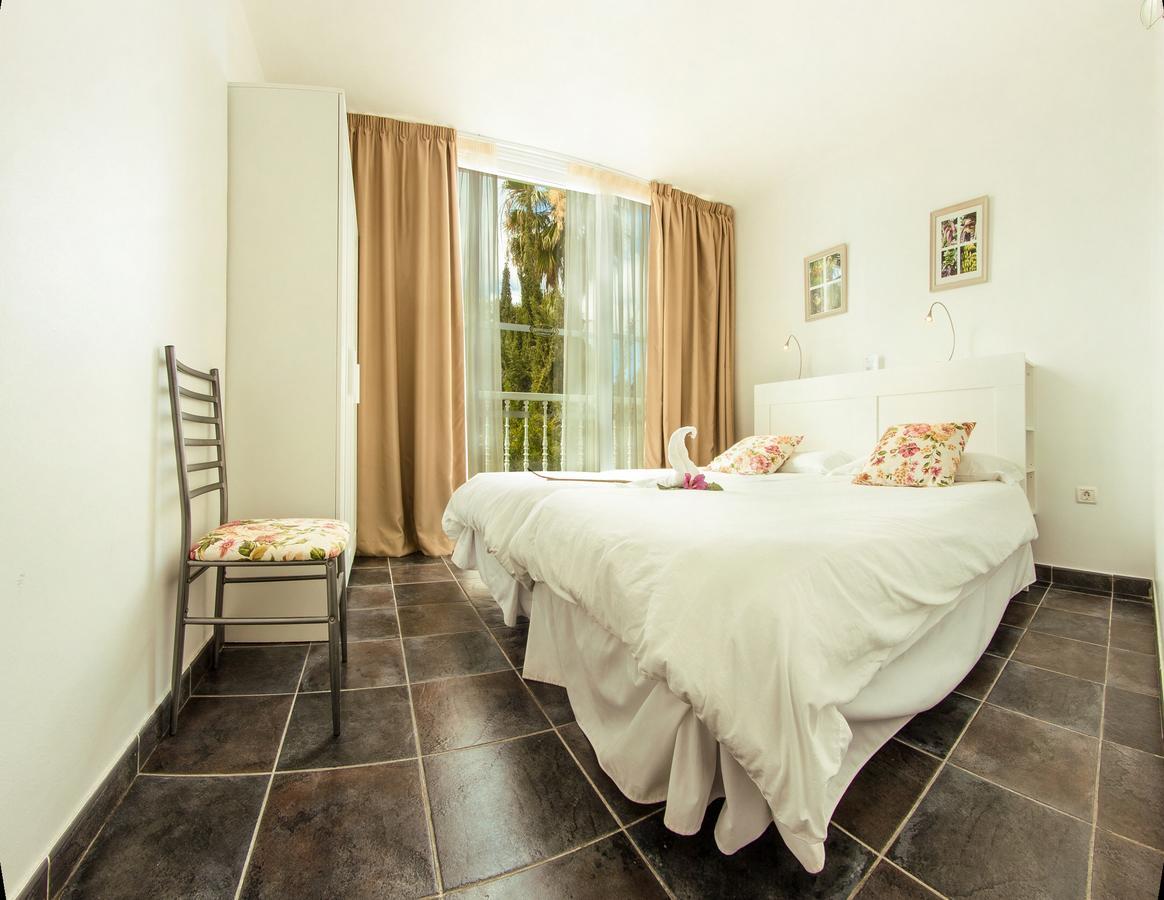 Apartamentos Adjovimar Los Llanos De Aridane Exteriör bild