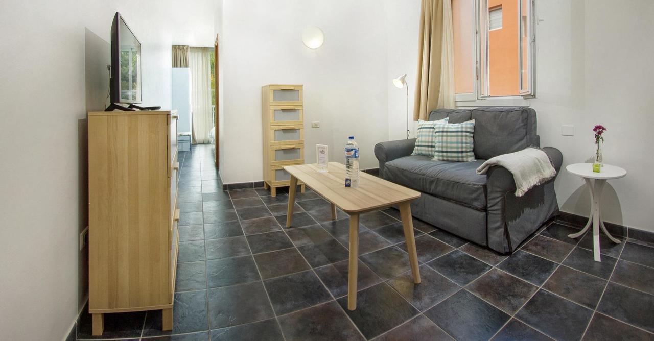 Apartamentos Adjovimar Los Llanos De Aridane Exteriör bild